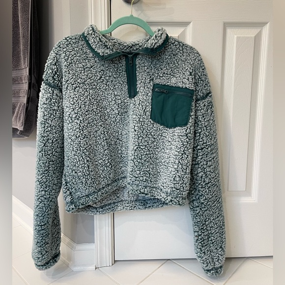 LA hearts sherpa quarter zip - Picture 3 of 7